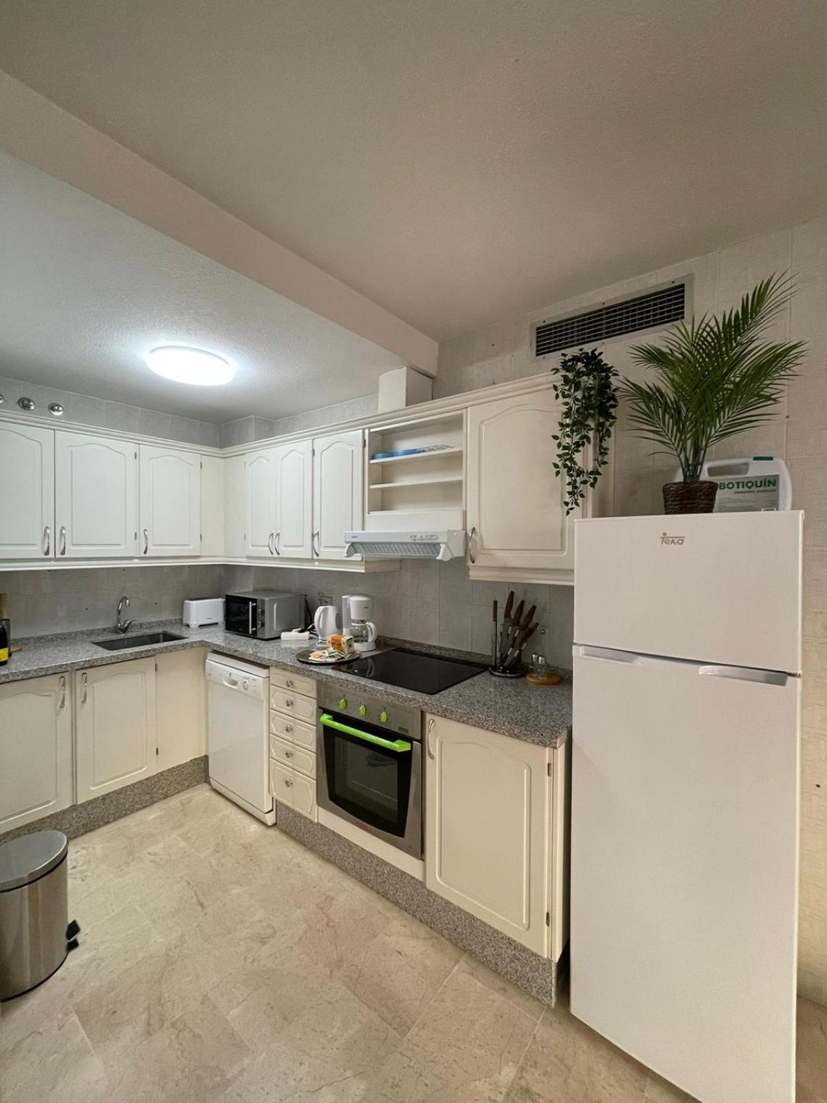 Apartment Teresa Fuengirola Kültér fotó
